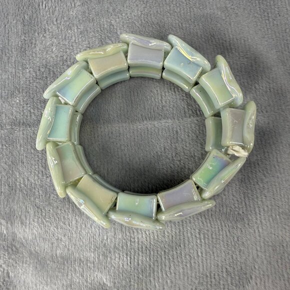 Butterfly Shape Beaded Bracelet Double Hole Beads Iridescent Stretch Adjustable - Picture 3 of 14